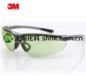 117821790G時尚型防護眼鏡，（UV防護，淡綠色眼鏡片）|||3M